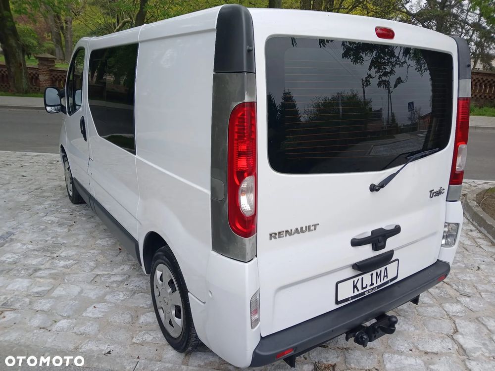 Renault TRAFIC - 9