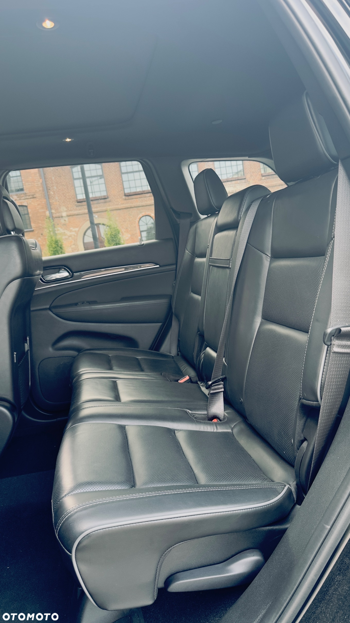Jeep Grand Cherokee 3.6 V6 Overland - 26
