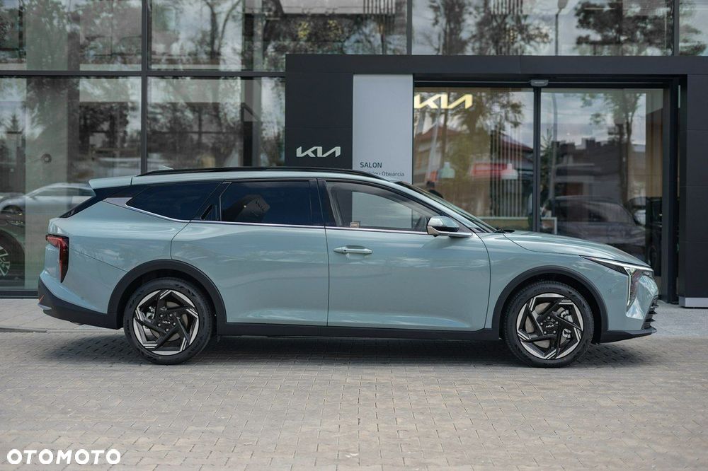 Kia K4 - 7