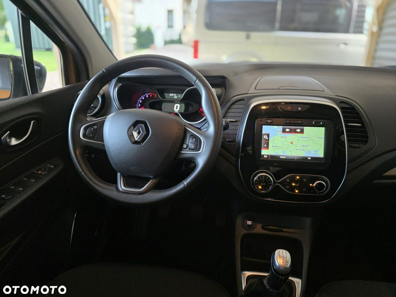 Renault Captur (ENERGY) TCe 90 LIMITED - 24