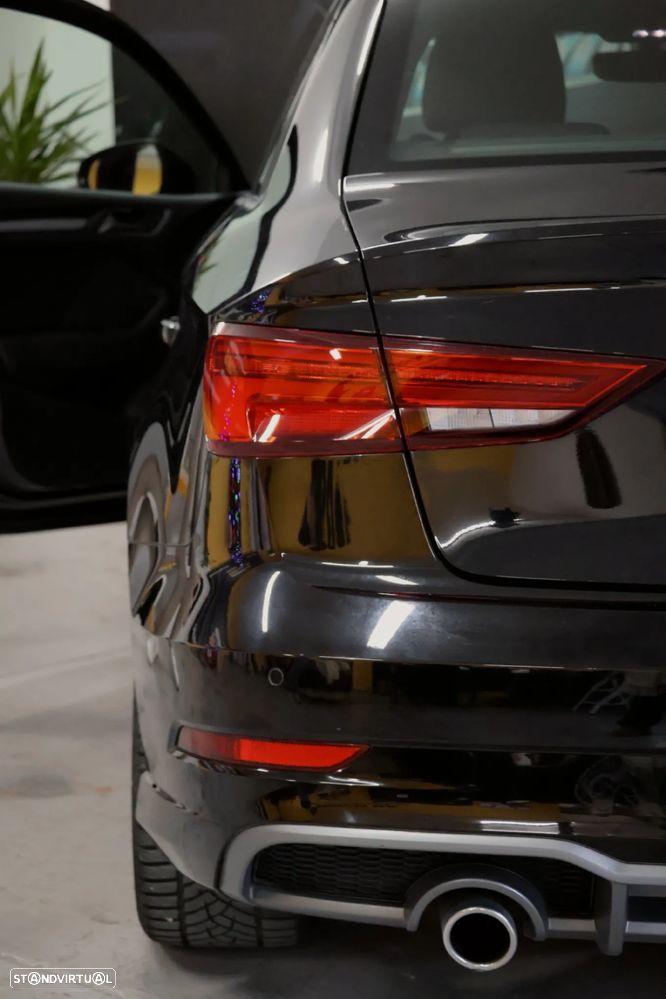 Audi A3 Limousine 30 TFSI S-line - 5