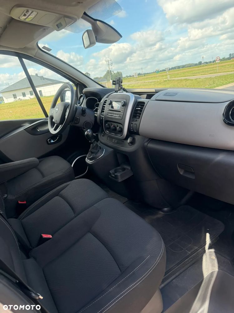 Nissan NV300 - 18