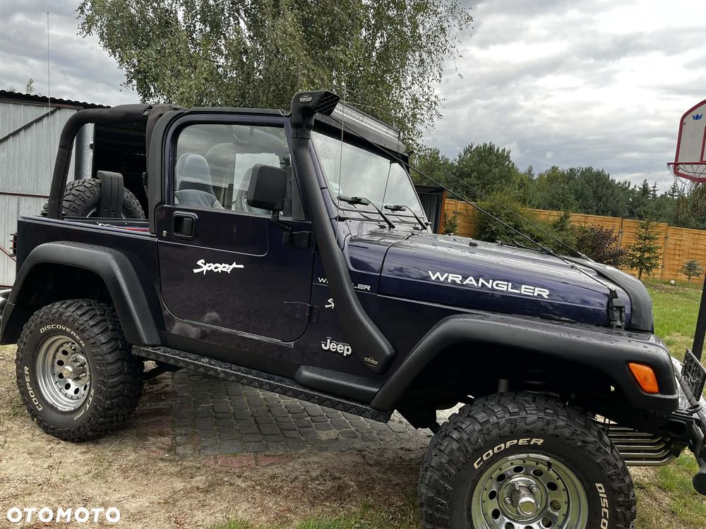 Jeep Wrangler 2.5 Sport - 17