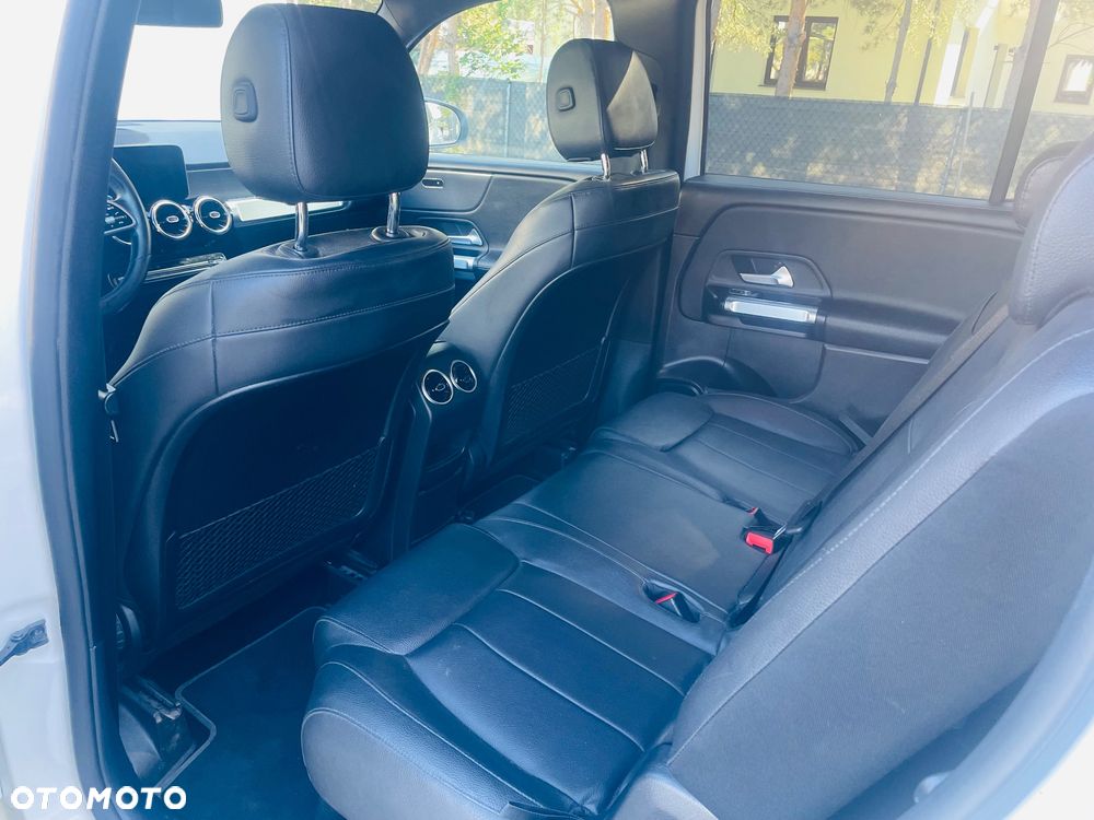Mercedes-Benz GLB 180 d Progressive 8G-DCT - 15