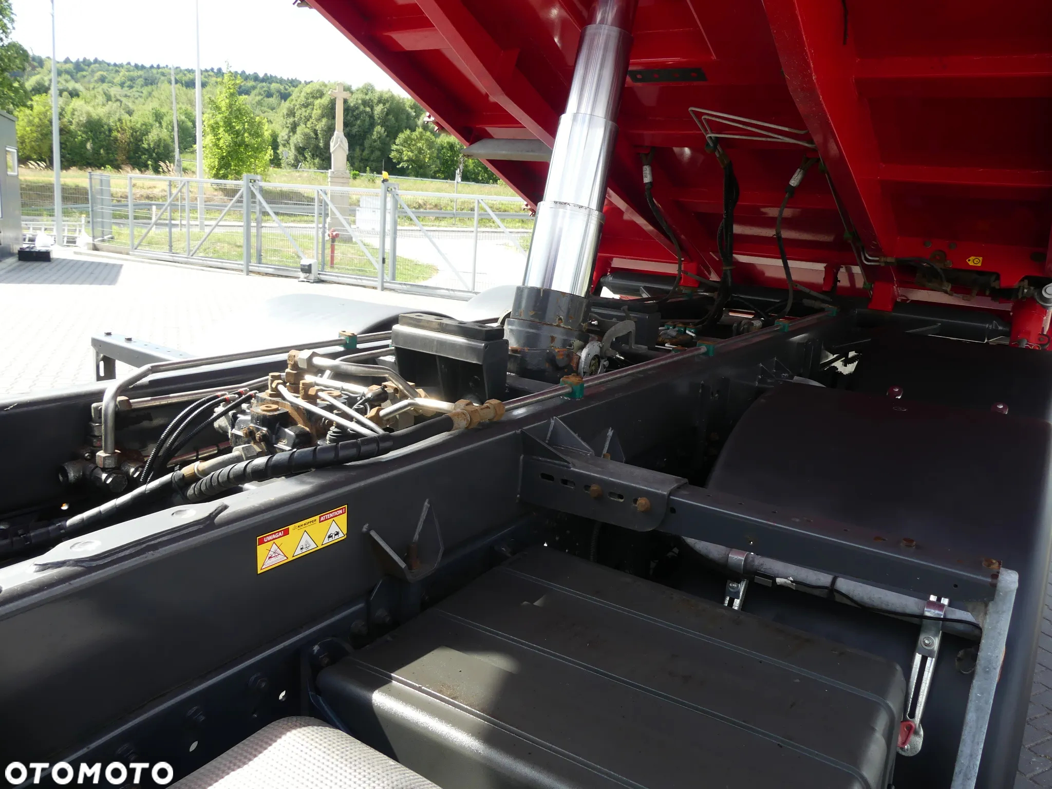 Iveco TRAKKER / X-WAY 420 / 6x4 / KH-KIPPER 3 STR / HYDROBURTA / WYWROTKA / - 25