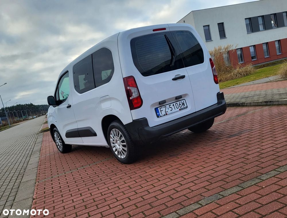 Toyota Proace City Verso 1.2 Turbo L1 Combi - 7