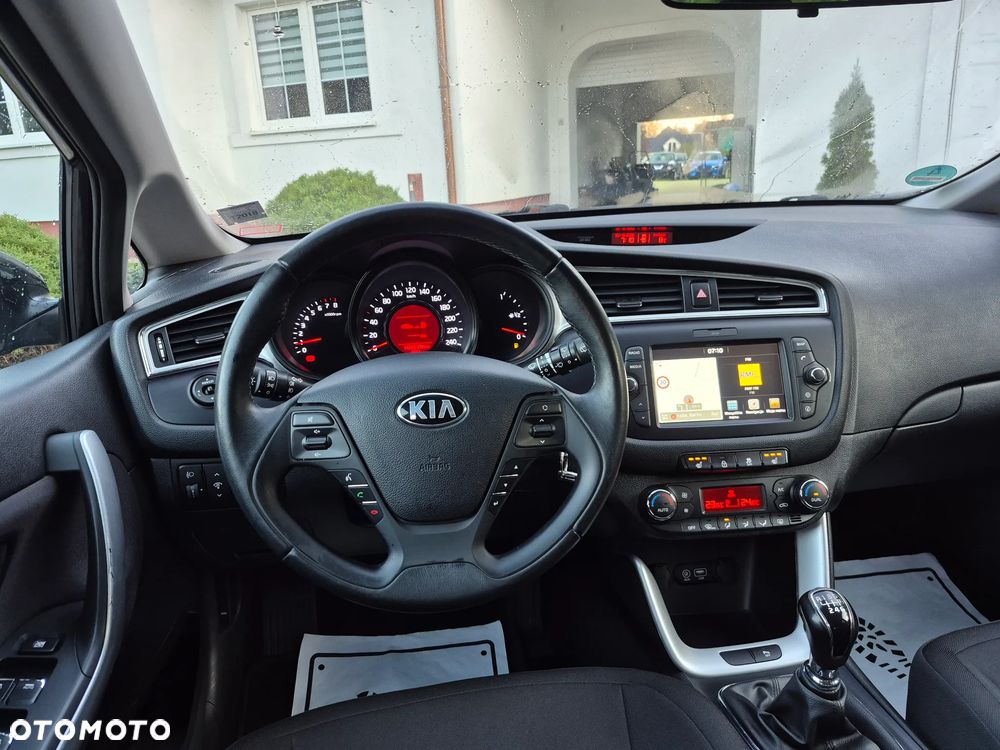 Kia Ceed 1.4 Vision - 20