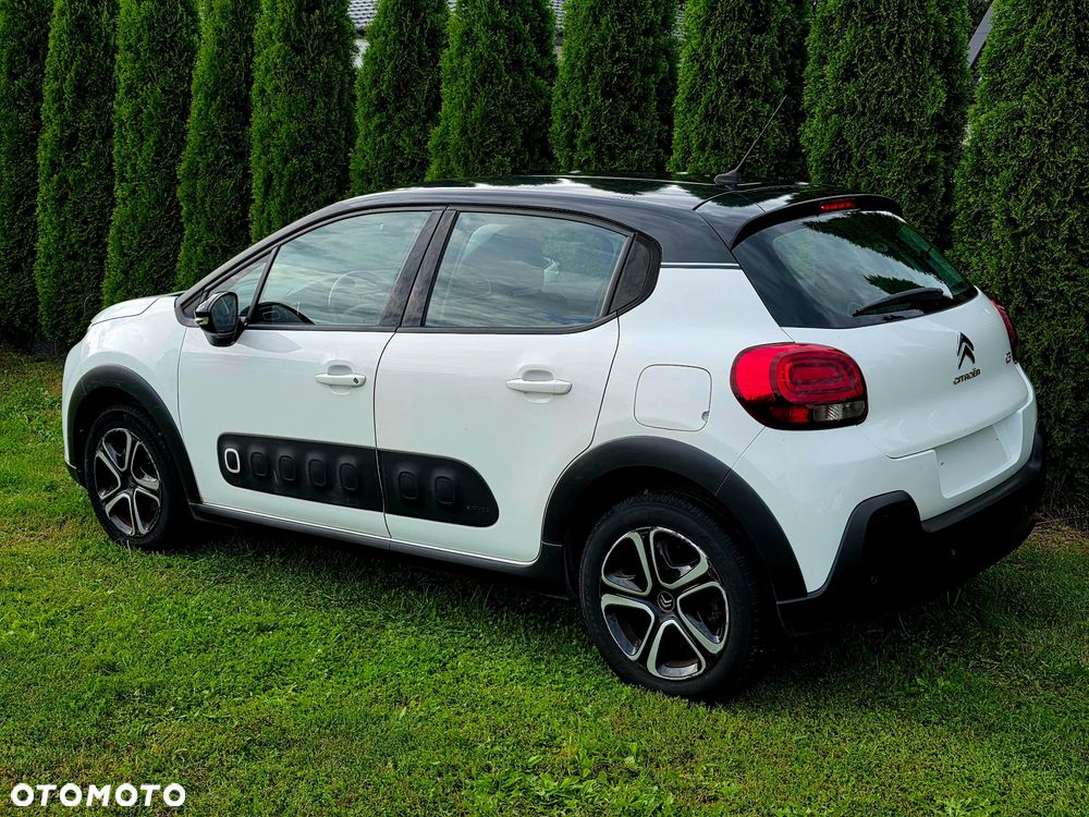 Citroën C3 Pure Tech 110 S&S EAT6 SHINE - 4