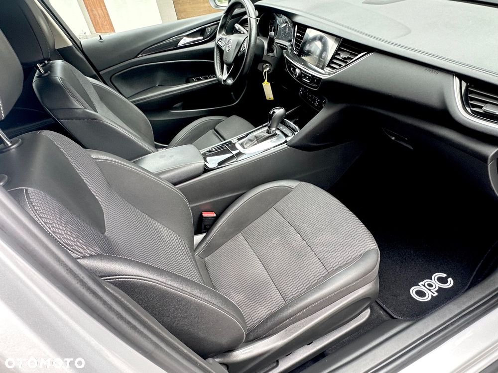 Opel Insignia 2.0 BiTurbo D 4x4 Automatik Ultimate Exclusive - 8