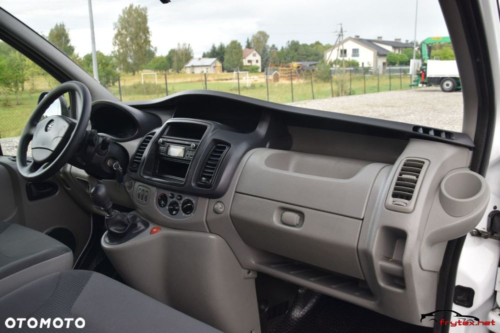 Opel Vivaro - 17