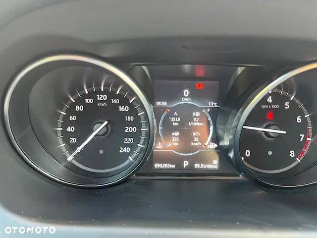 Land Rover Discovery Sport 2.0 Si4 SE - 5