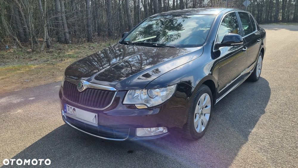 Skoda Superb 2.0 TDI Exclusive - 8