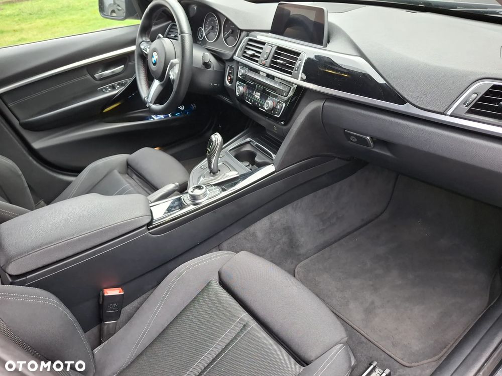 BMW Seria 3 - 19