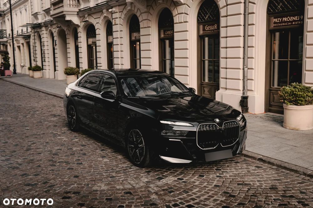 BMW Seria 7 740d xDrive mHEV M Sport sport - 7