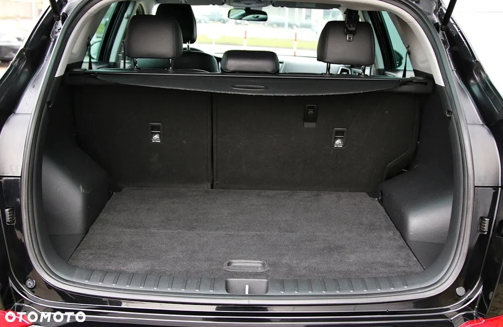 Hyundai Tucson 1.6 Turbo 4WD Advantage - 38