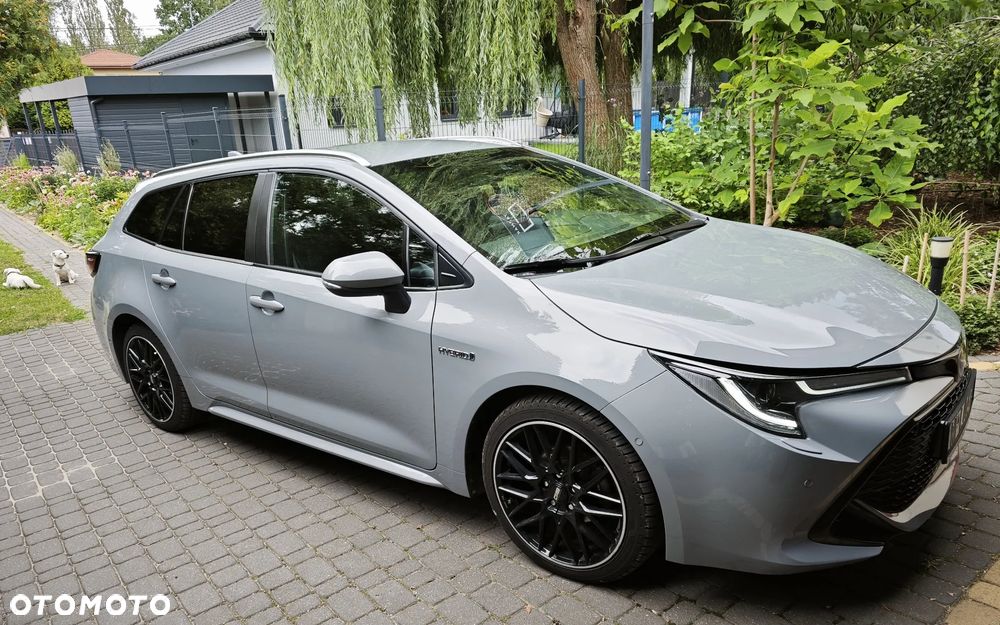 Toyota Corolla 1.8 Hybrid Comfort - 12