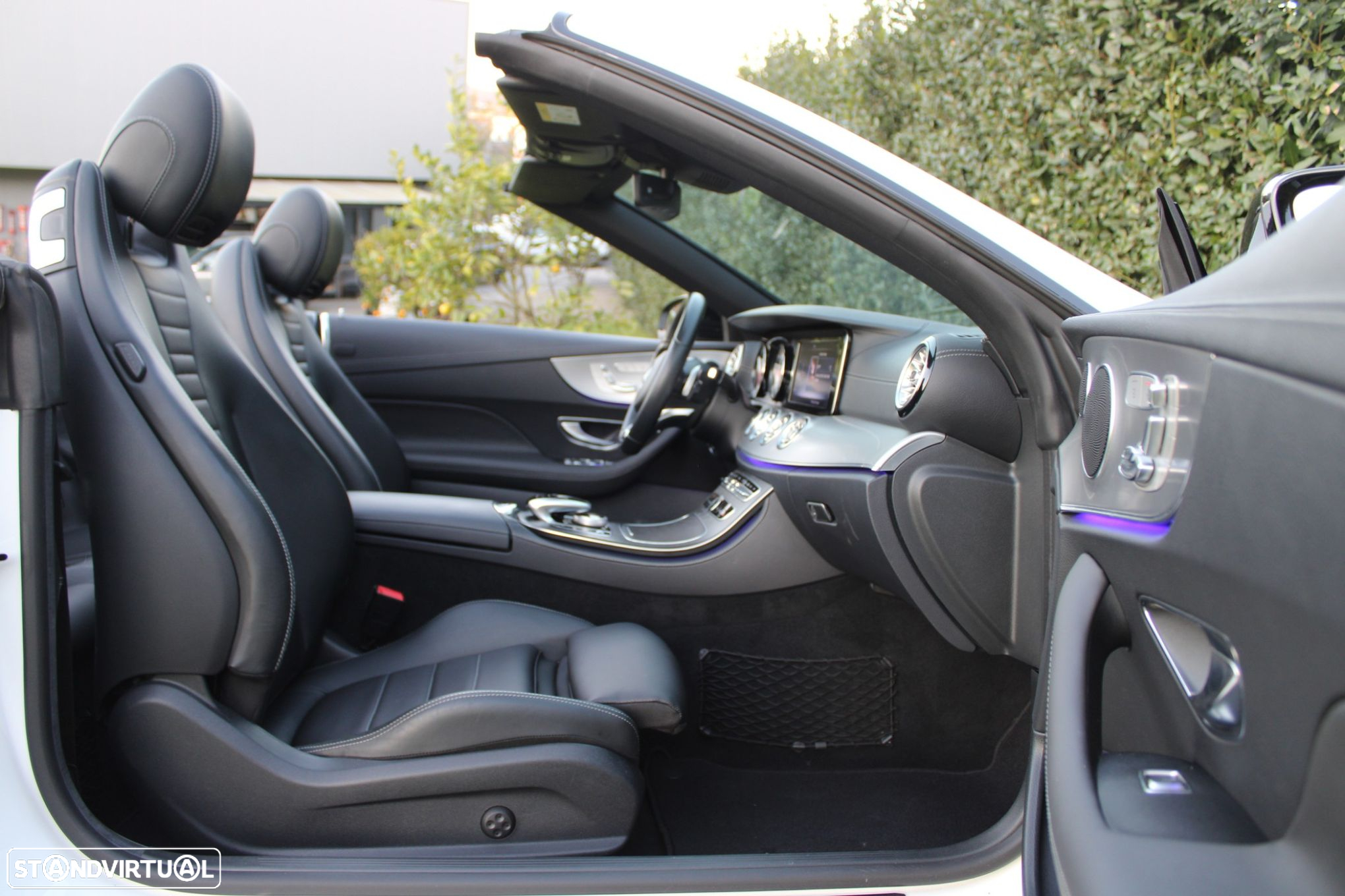 Mercedes-Benz E 220 d AMG Line - 37