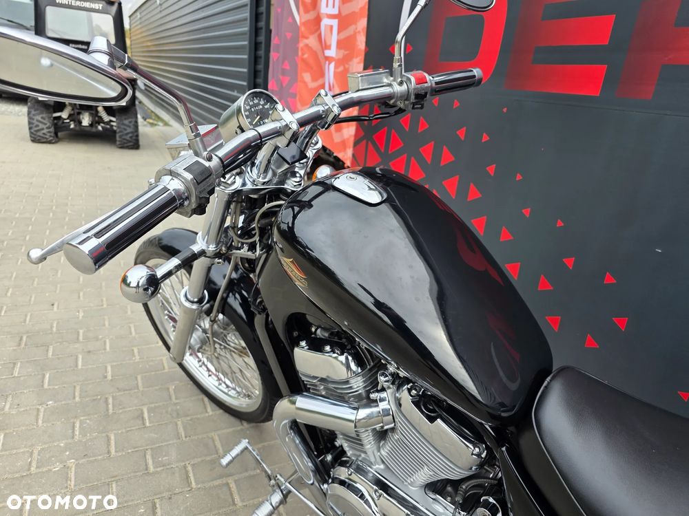 Suzuki VS - 9