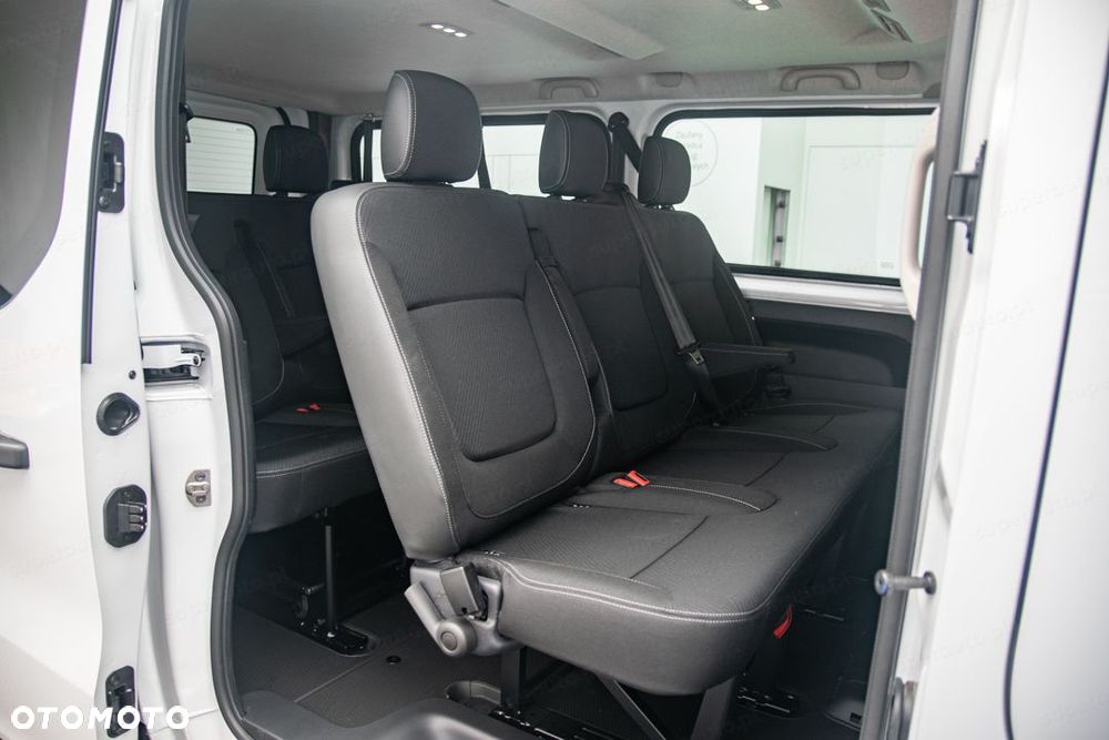 Renault Trafic - 26