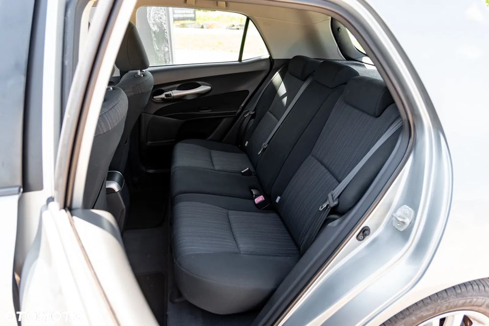 Toyota Auris 1.33 VVT-i Terra - 20