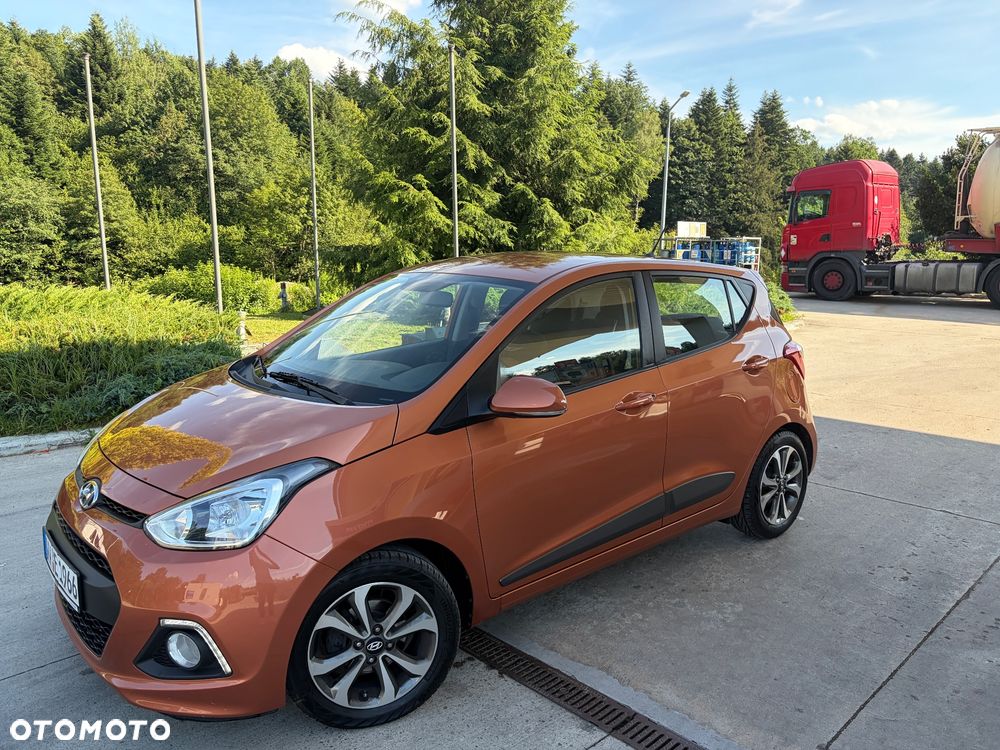 Hyundai i10 1.2 Fifa World Cup Edition - 1