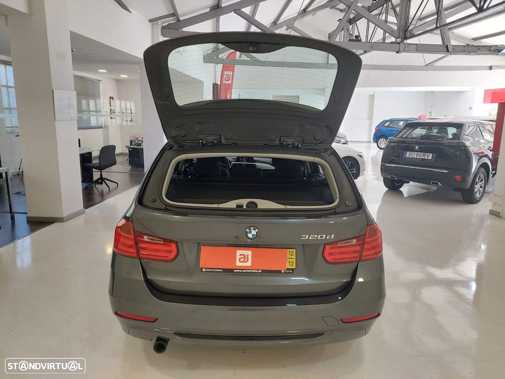 BMW 320 d Line Sport - 7