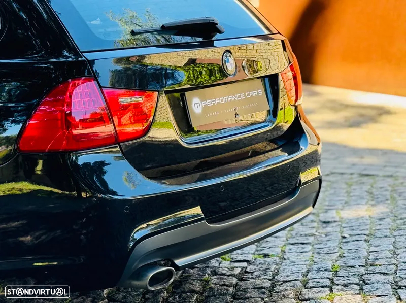 BMW 320 d Touring Navigation Sport - 11