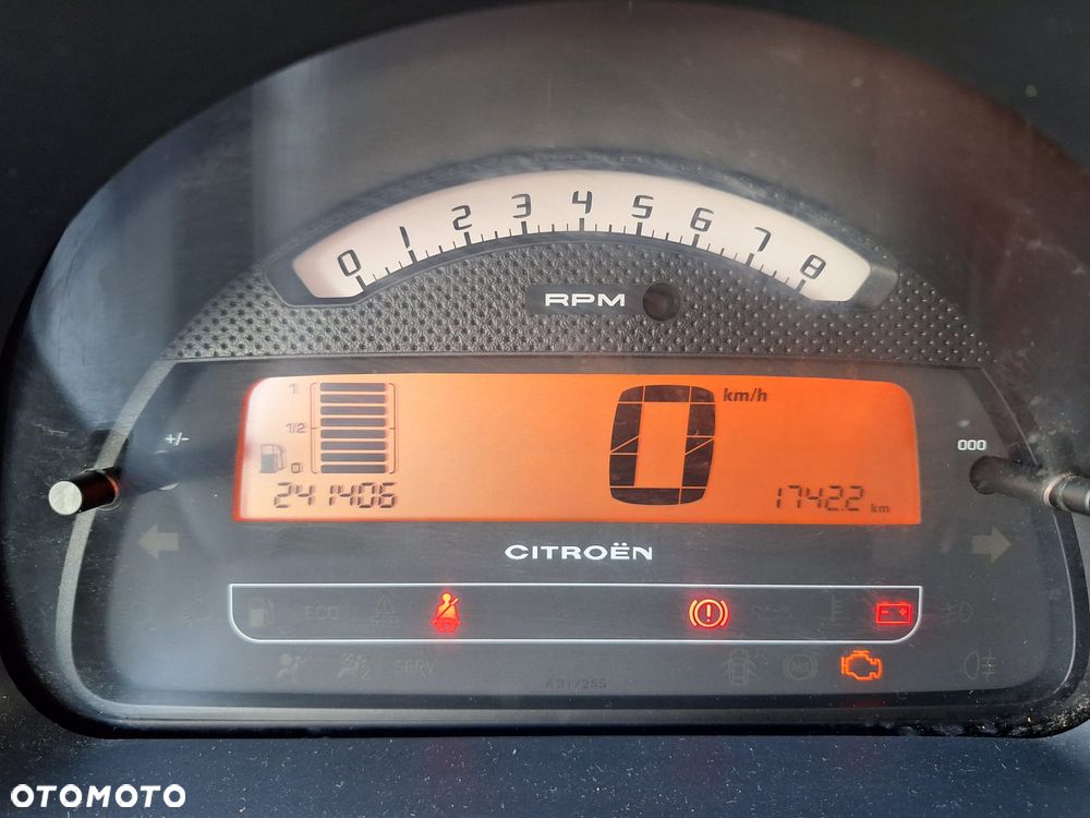 Citroën C2 1.4 VTR - 7