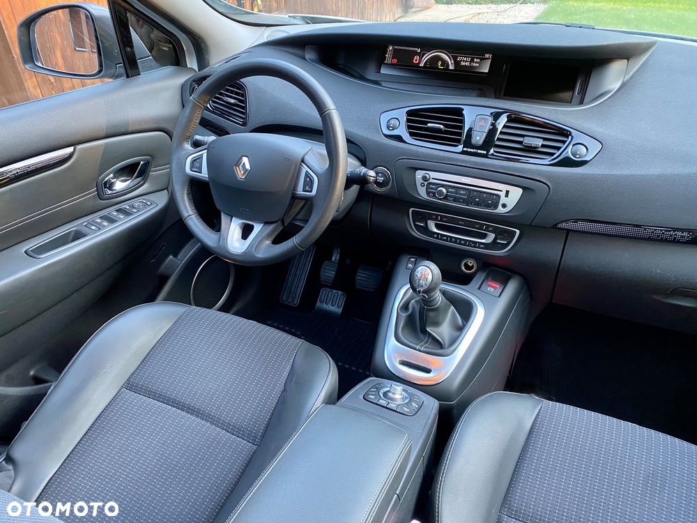 Renault Grand Scenic ENERGY dCi 110 S&S LIMITED - 16