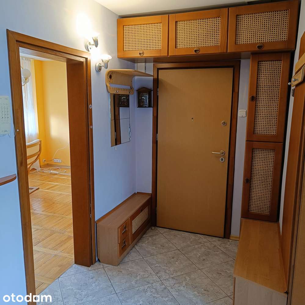 Mieszkanie 3-pokojowe z balkonem w Malborku