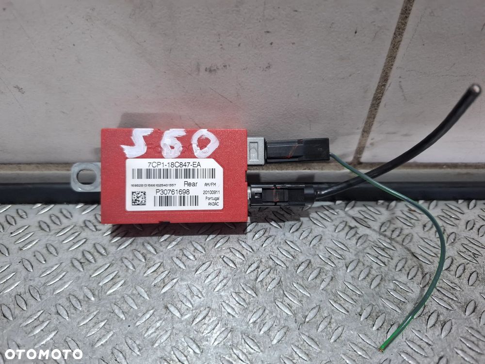 Wzmacniacz anteny Volvo S60 II 2011 rok nr 30761698 - 1