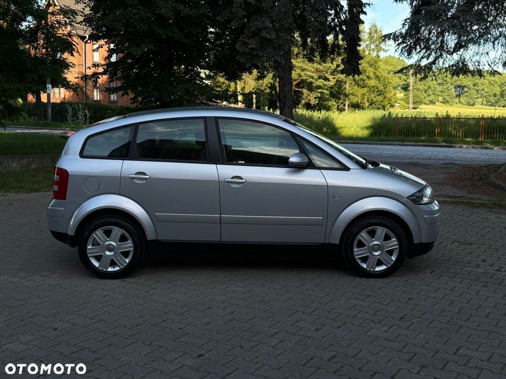 Audi A2 - 5