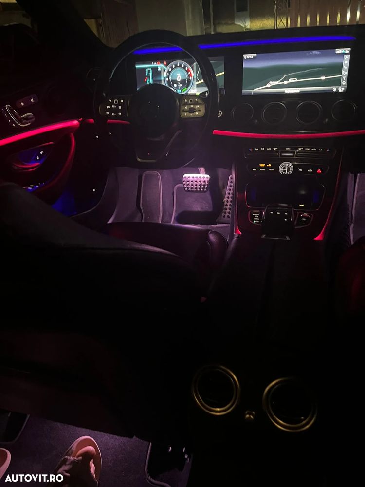 Mercedes-Benz E - 17