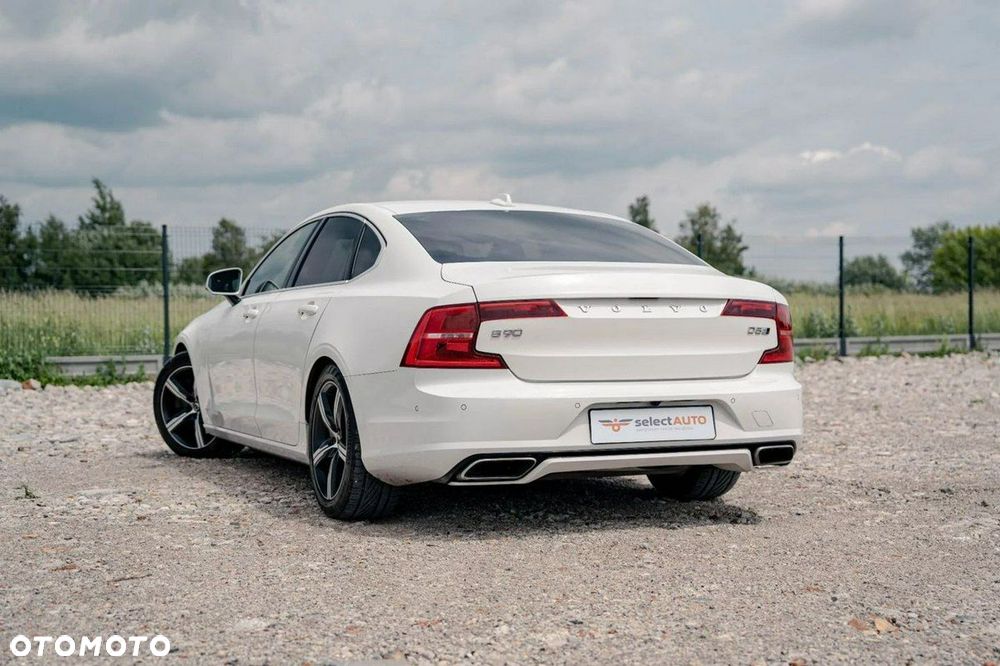 Volvo S90 - 4