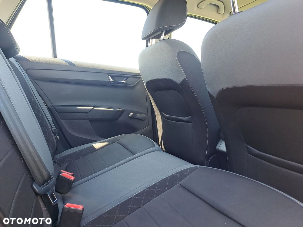 Skoda Fabia 1.0 TSI Ambition - 11