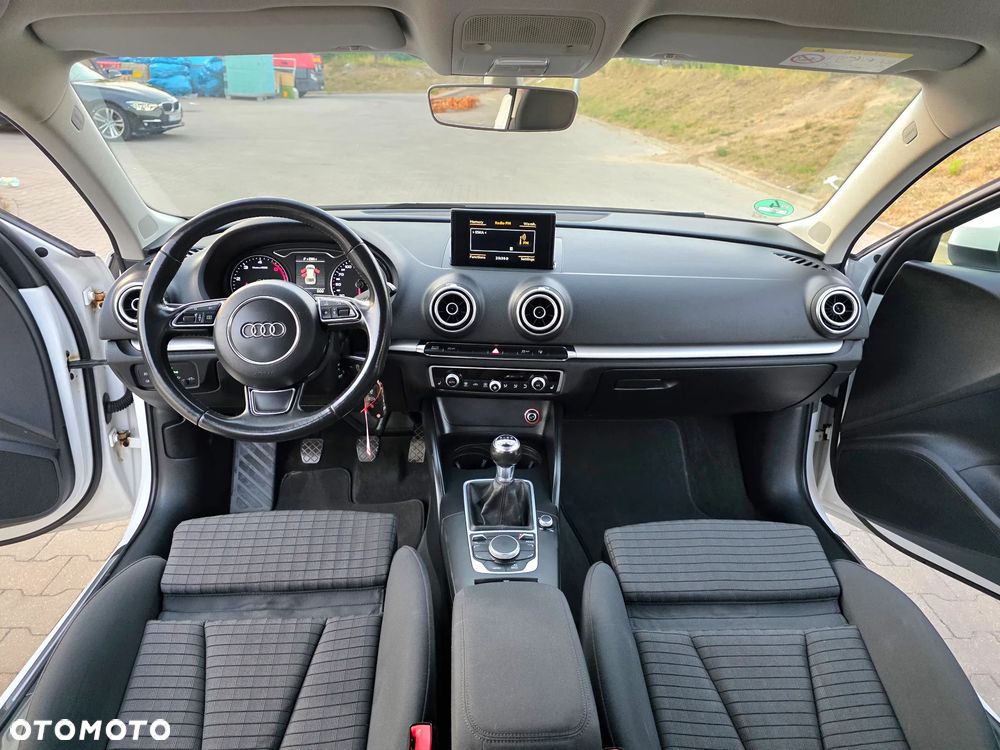Audi A3 Sportback - 5