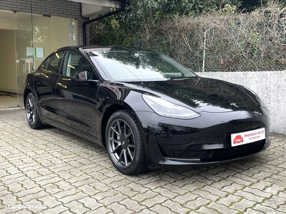 Tesla Model 3 Standard Range Plus RWD - 4