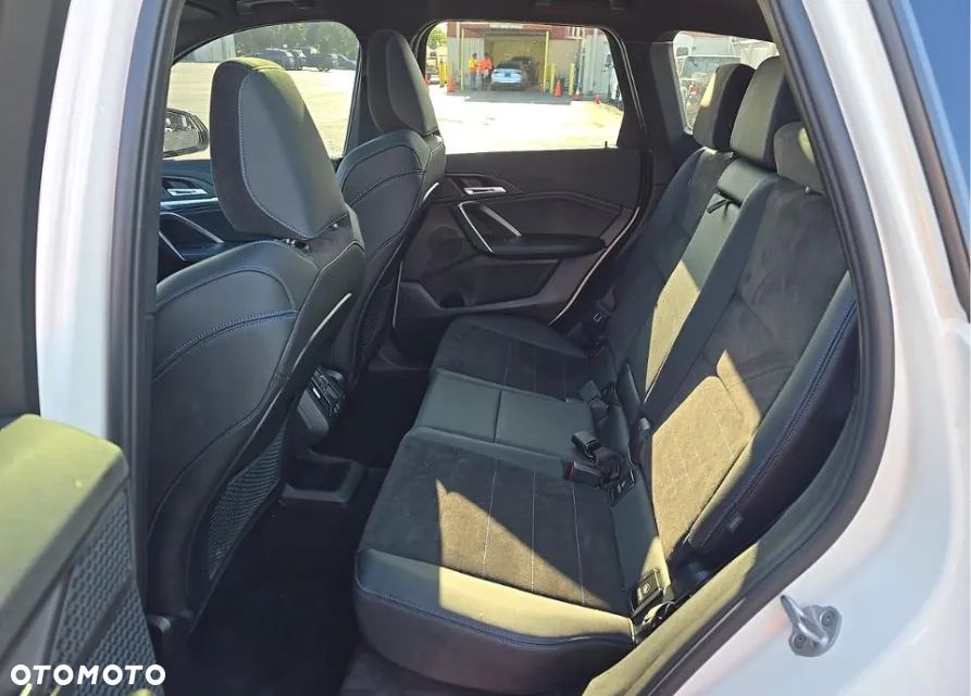 BMW X1 - 12