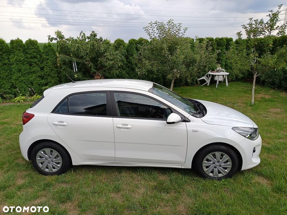 Kia Rio 1.2 M - 14