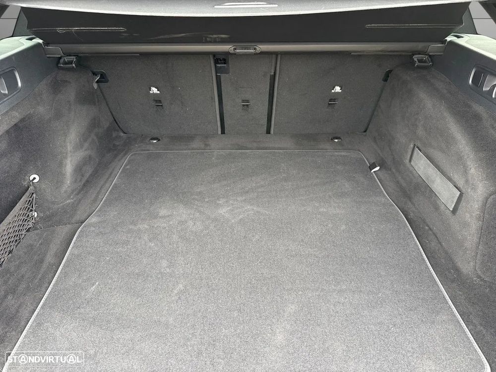 Mercedes-Benz E 220 d - 20