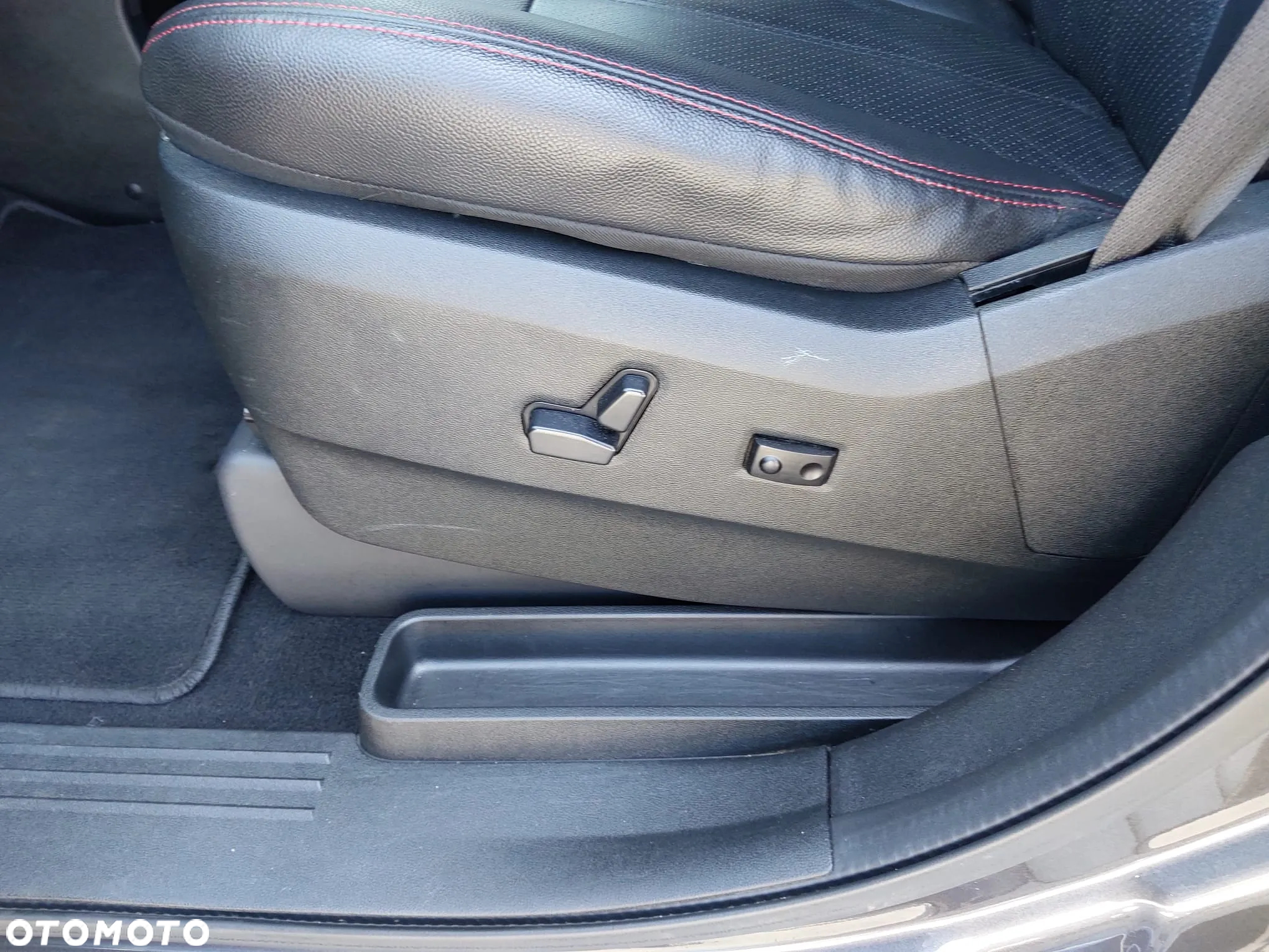 Dodge Grand Caravan - 20