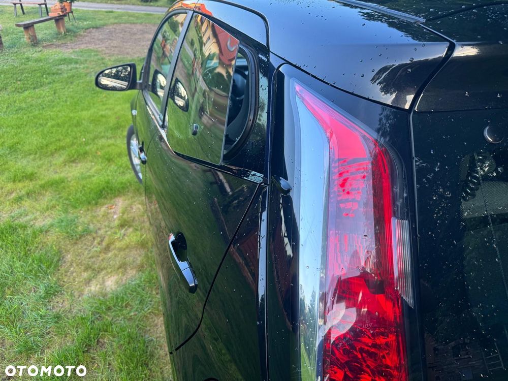 Toyota Aygo x mit x-business Paket - 9