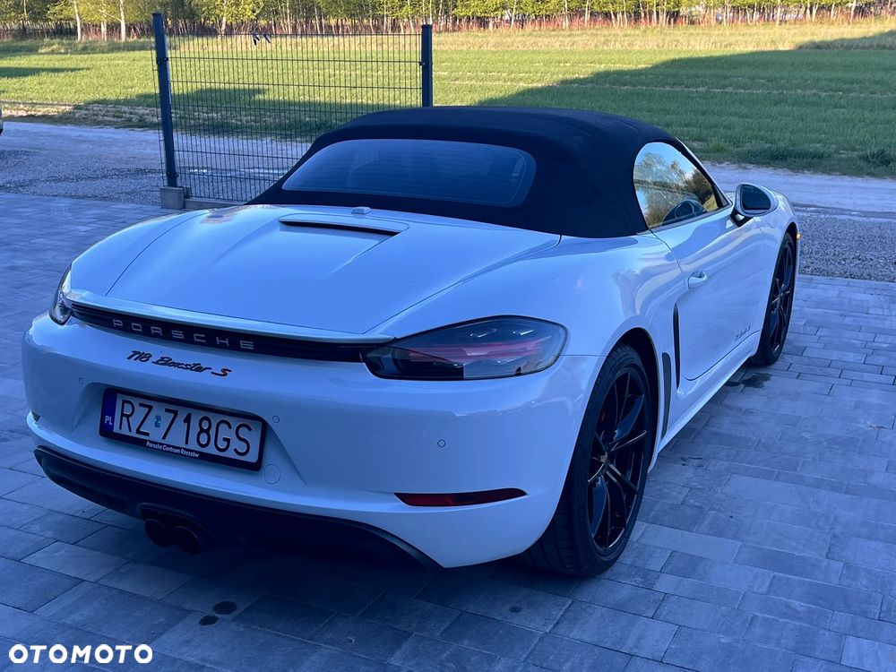 Porsche 718 Boxster S PDK - 21