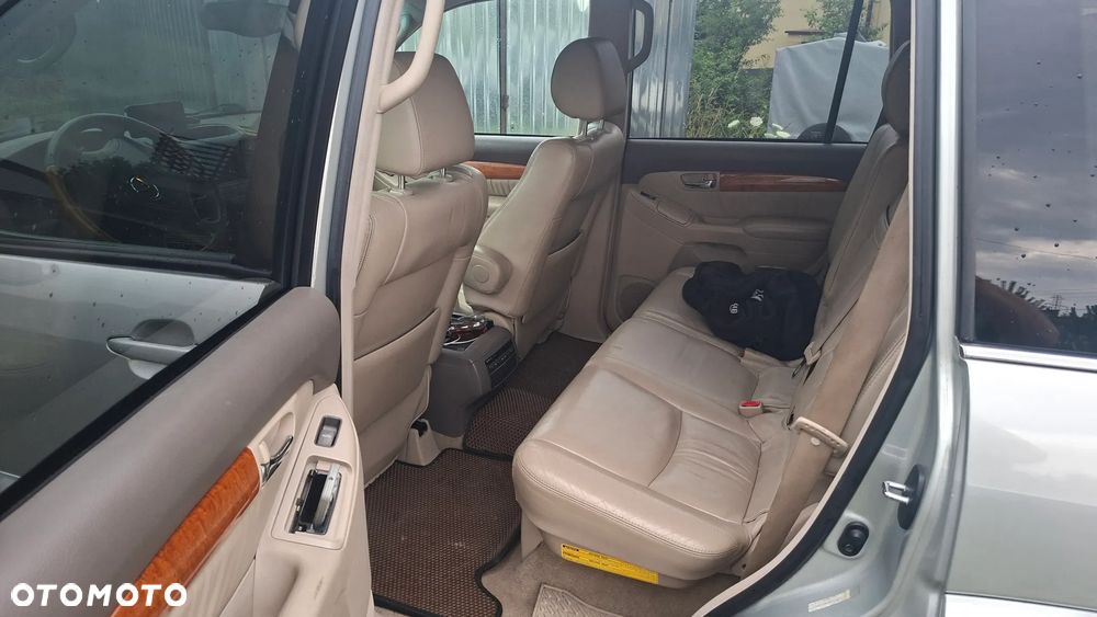 Lexus GX - 17
