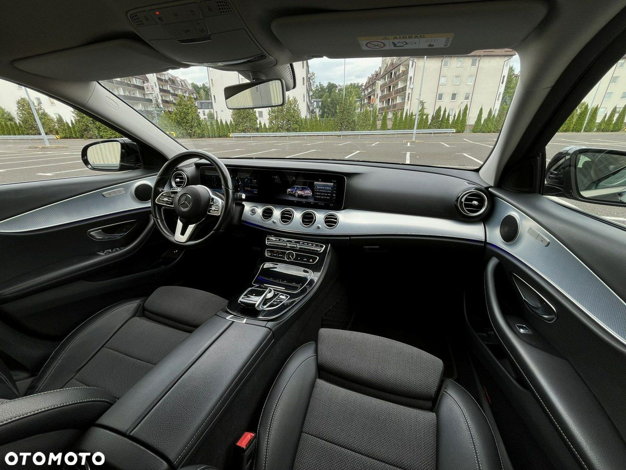 Mercedes-Benz Klasa E 220 d Avantgarde - 12