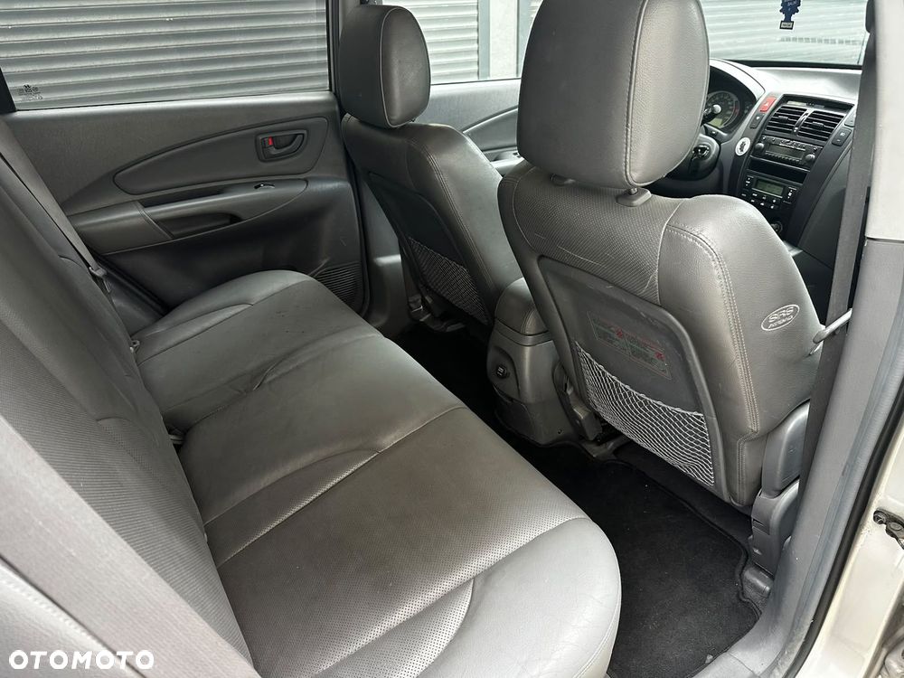 Hyundai Tucson - 13