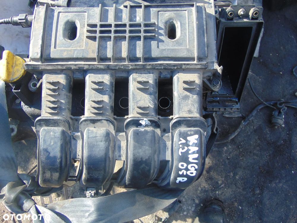 Silnik Renault clio 2 Kango 1,2 benzyna 2005 rok