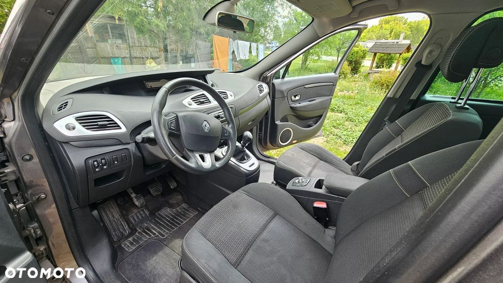 Renault Grand Scenic Gr 1.9 dCi Alize - 13