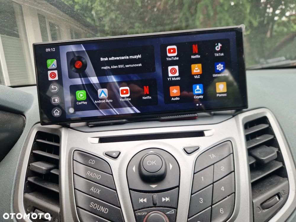 Ford Fiesta - 17