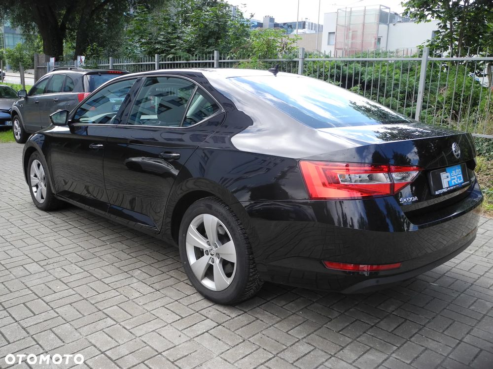Skoda Superb - 5